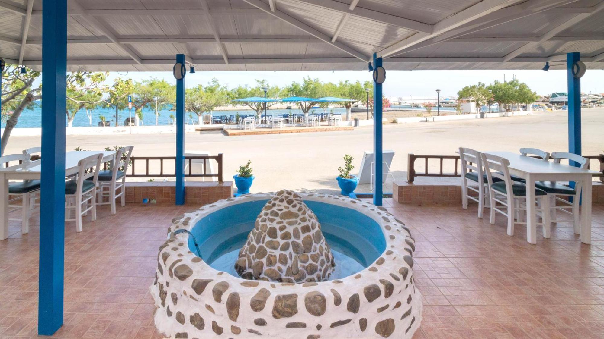 Minoa Sea Rooms Цуцурос Екстер'єр фото