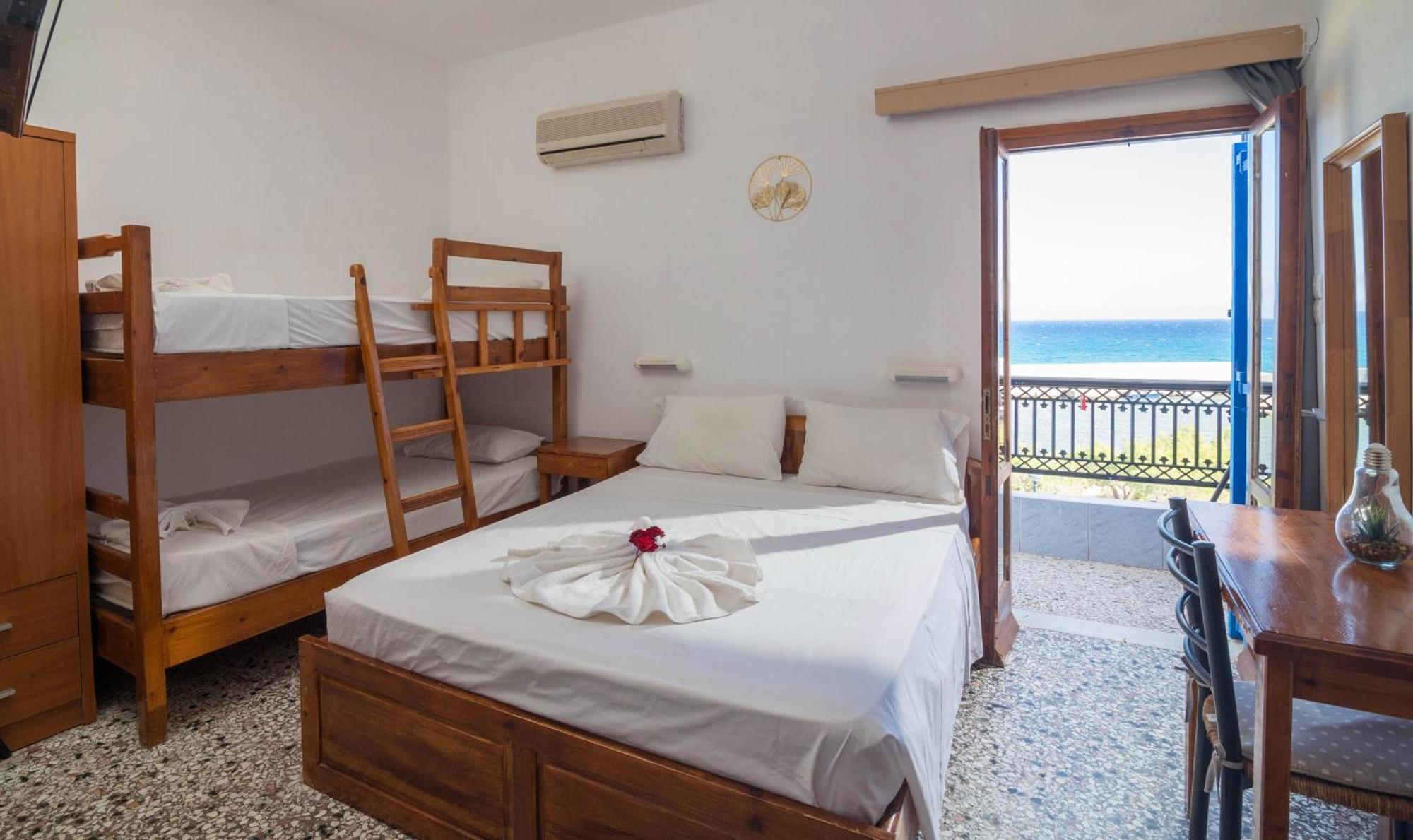 Minoa Sea Rooms Цуцурос Екстер'єр фото